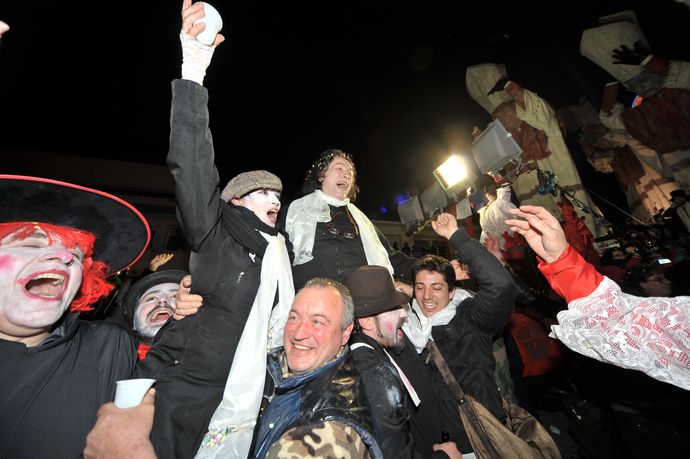 Ingrandisci la foto